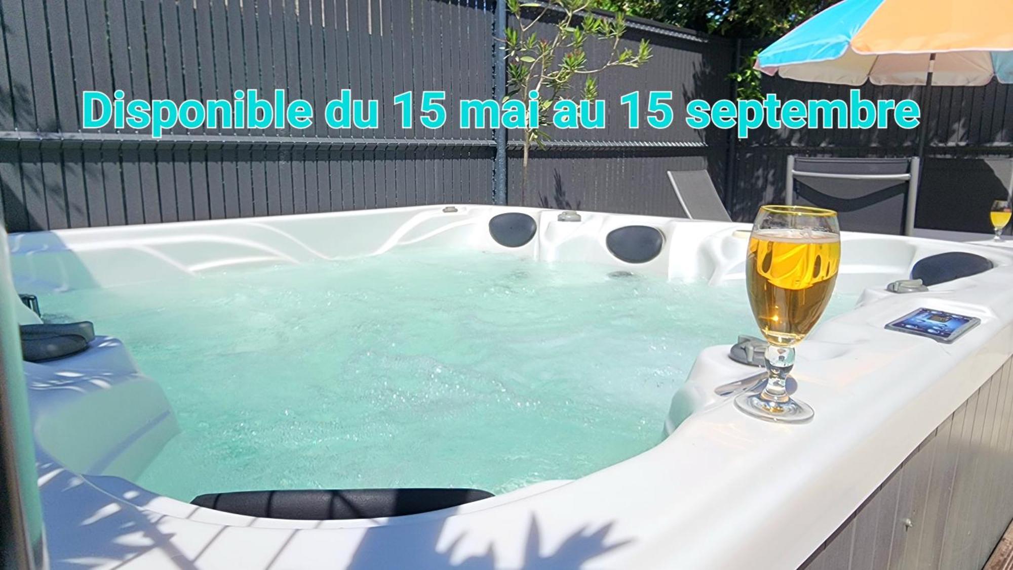 De Standing Avec Jacuzzi